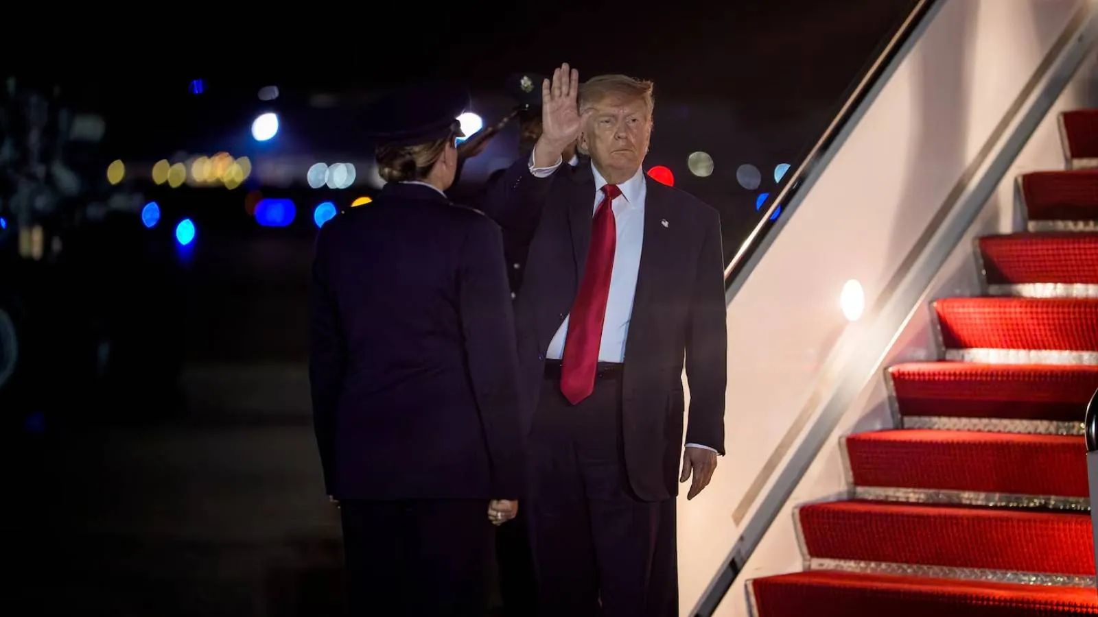Trump, her seçmene 5 bin dolarlık ödeme vaadini böyle savundu: Biden’a katlanmalarının ödülü